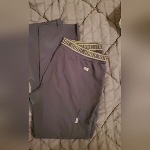 Large MedCouture Activate scrub bottoms